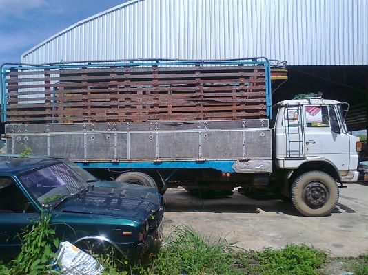 รถสิบล้อ HINO KT920 เครื่อง HINO EH700 เครื่องดี คัสซีสวย เก๋งสวย ภายในสวย มีทะเบียน.