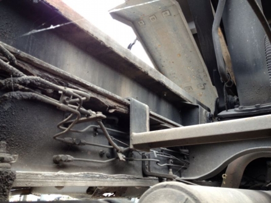 รถอีซูซุ 10 ล้อดั้ม FVZ 195 แรงม้า ปี 42  สนใจติดต่อ 081 - 6079515