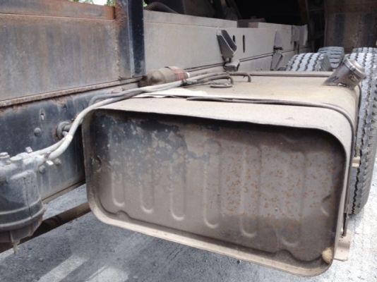 รถอีซูซุ 10 ล้อดั้ม FVZ 195 แรงม้า ปี 42  สนใจติดต่อ 081 - 6079515