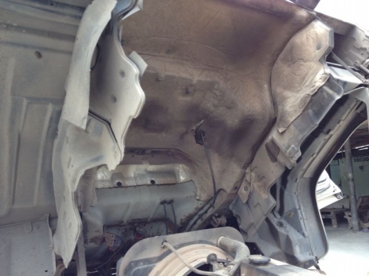 รถอีซูซุ 10 ล้อดั้ม FVZ 195 แรงม้า ปี 42  สนใจติดต่อ 081 - 6079515