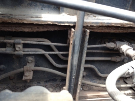 รถอีซูซุ 10 ล้อดั้ม FVZ 195 แรงม้า ปี 42  สนใจติดต่อ 081 - 6079515