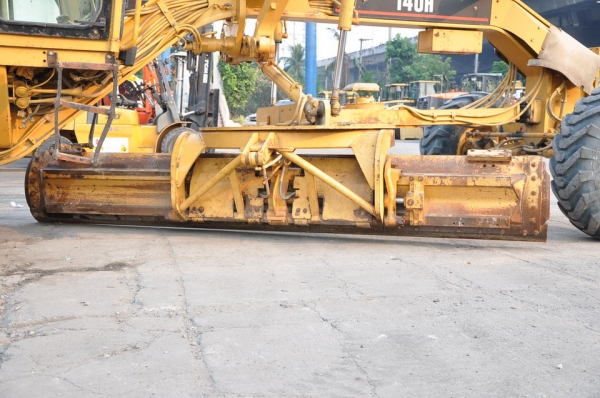 CATERPILLAR  140 H  SN  2ZK04697