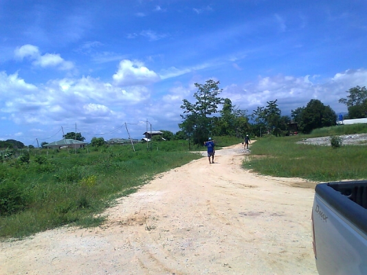 ขายที่ดินเปล่า(บ่อดิน) เนื้อที่ ๖๗ ไร่ มีทางสาธารณะ เข้า ออก ได้ 2 เส้นทาง มีโฉนดครบ พร้อมโอน.