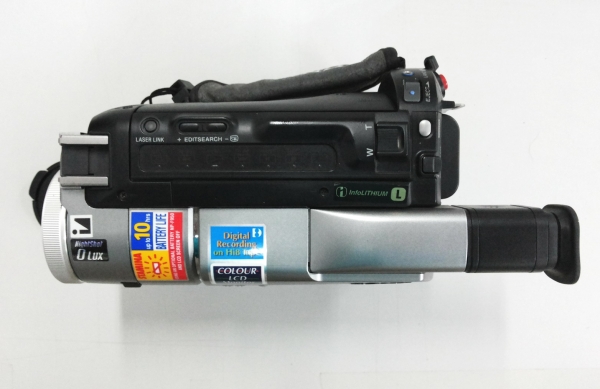 ขายกล้องถ่ายวีดีโอ SONY DCR-TRV110E