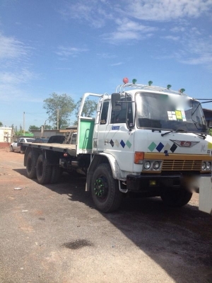 รถฮีโน่ 10 ล้อ F17 พื้นเรียบ 167 แรงม้า  สนใจติดต่อ 081 - 6079515