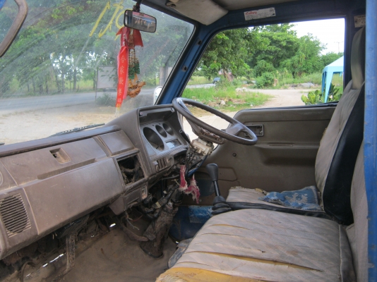 ขาย 4ล้อดั้ม NKR 100 แรงม้าพร้อมใช้งาน 295000 บาท ขาย 4ล้อดั้ม NKR 100 แรงม้าพร้อมใช้งาน 295000 บาท