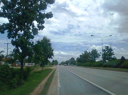 ขายที่ดิน 10 ไร่ ทำเลสวย ติดถนนซุปเปอร์ไฮเวย์ เชียงใหม่-ลำปาง รูปสี่เหลี่ยมผืนผ้า ทำเลดี.มีโฉนดพร้อมโอน.