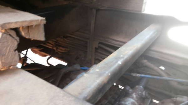 ขาย10ล้อ2พลาดั๊ม "ไอ้หลงสายฟ้า 195" MITSU FN527M-A เครื่อง6D16 195HP เครื่องเดิมๆ แรงดี ไม่หลวม เกียร์ 10สปีด ช่วงล่างแน่นคัสซีดีสวยไม่ผุไม่ดาม กระบะดั๊มเหล็กKAC สภาพดี พื้นดีข้างดีมีผุนิดหน่อย เบรคเล็ก สาแหรกตรง ยางสวย10เส้น หัวสวยบางภายในคอนโซ