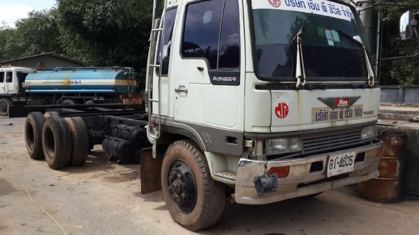 ขาย  10  ล้อ  KT  725  สองเพลาเครื่อง  HO6C   หัวไฮเทค