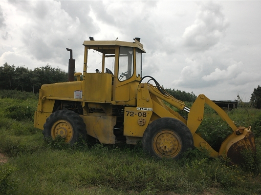 ขาย รถตัก ล้อยาง