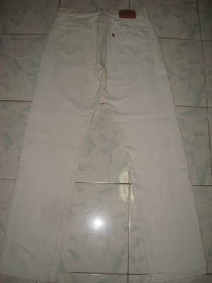 # 8922 # ยีนส์ Levi's 501 superwhite ของแท้ มือสอง เอว 32 ยาว 31 ขาว สวย made in usa ร # 8922 # ยีนส์ Levi's 501 superwhite ของแท้ มือสอง เอว 32 ยาว 31 ขาว สวย made in usa ร