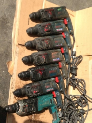 ขายสว่าน BOSCH แท้ มาเป็นกอง ครับ ราคาไม่แพงแยกได้ครับ