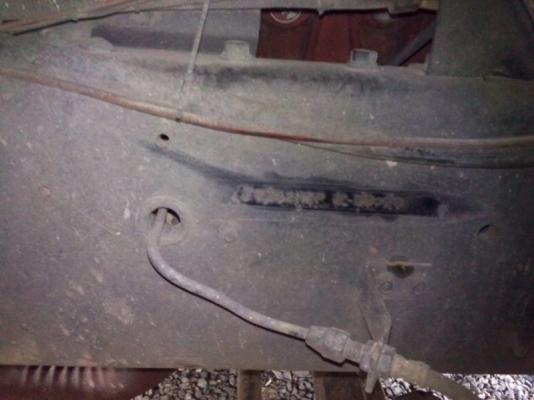 รถอีซูซุ 10 ล้อ ติดเฮี้ยบ  195 แรงม้า  สนใจติดต่อ 081 - 6079515