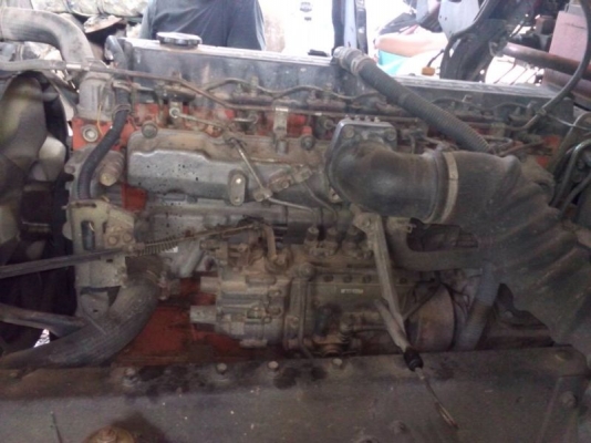 รถอีซูซุ 10 ล้อ ติดเฮี้ยบ  195 แรงม้า  สนใจติดต่อ 081 - 6079515