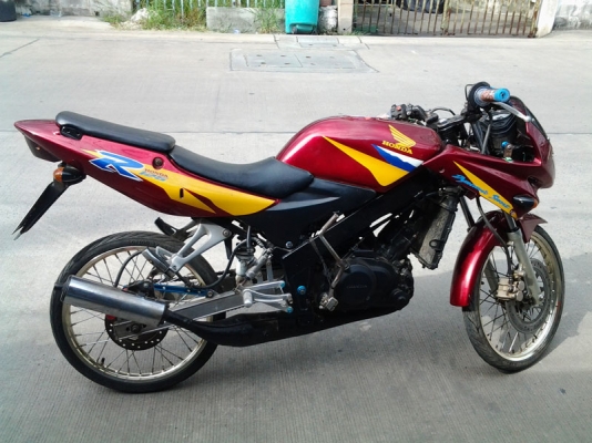 Honda LS 125d ปี 44 ตัวใหม่ 14000 บาท