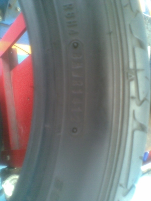 ขายยาง dunlop lm703 205/50/17 ปี12 ขายยาง dunlop lm703 205/50/17 ปี12