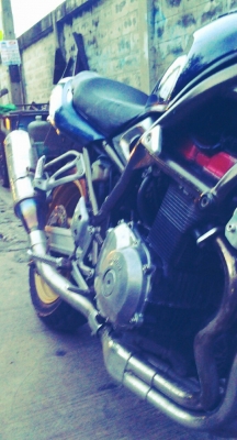 ขายด่วน suzuki bandit 400 ทะเบียนพร้อมโอน