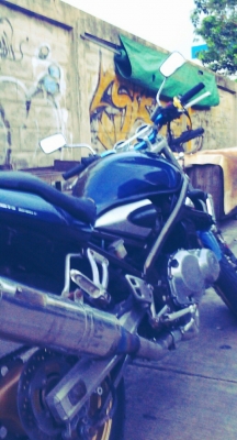 ขายด่วน suzuki bandit 400 ทะเบียนพร้อมโอน