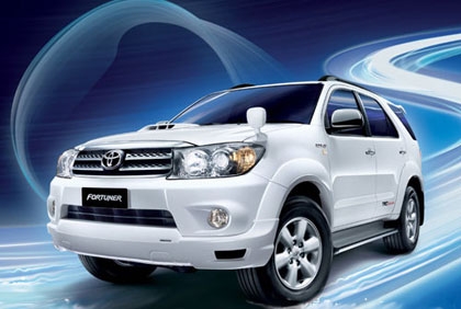 CAMRY รถใหม่ป้ายแดง รับส่วนลดพิเศษสุดๆ 130,000 บ.