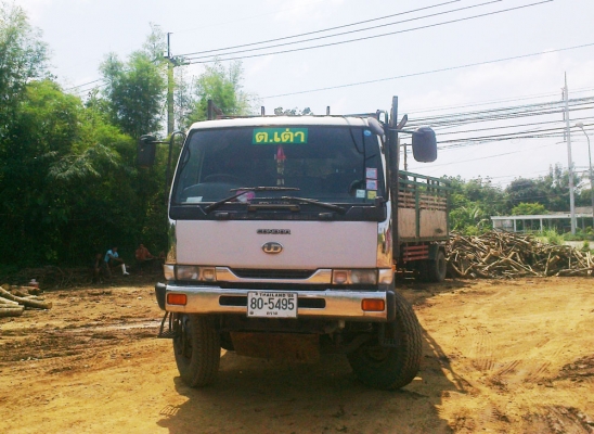 ขายด่วน รถสิบล้อ 2 เพาดั้ม ราคากันเอง
