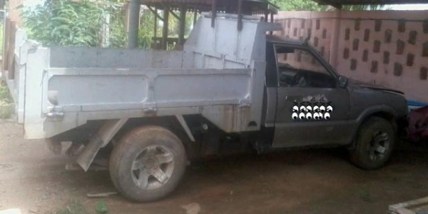 ขายด่วน รถกระบะ 4 ล้อดั๊มพ์ MAZDA B2500 วางเครื่องโตโยต้า 2L ลงเล่มครบถูกต้อง เครื่องแห้งแรงดี ภายในเก๋งคอนโซลครบพร้อม กระบะดั๊มพ์เหล็กกล้าอย่างดีไม่มีผุกร่อน ช่วงล่างแน่น คัชซีสวยเดิมๆไม่มีผุกร่อน เอกสารเล่มทะเบียนครบพร้อม ราคาต่อรองได้ครับ ขายด่วน รถกระบะ 4 ล้อดั๊มพ์ MAZDA B2500 วางเครื่องโตโยต้า 2L ลงเล่มครบถูกต้อง เครื่องแห้งแรงดี ภายในเก๋งคอนโซลครบพร้อม กระบะดั๊มพ์เหล็กกล้าอย่างดีไม่มีผุกร่อน ช่วงล่างแน่น คัชซีสวยเดิมๆไม่มีผุกร่อน เอกสารเล่มทะเบียนครบพร้อม ราคาต่อรองได้ครับ