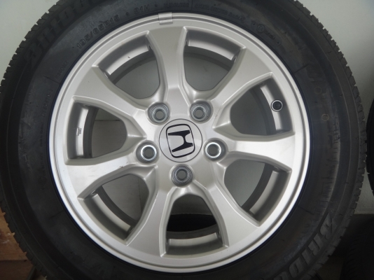 ลดเหลือ 11,500.- ขายล้อแม็ก Honda Civic FB 15" พร้อมยางป้ายแดงปี 2013 ถูกๆๆ