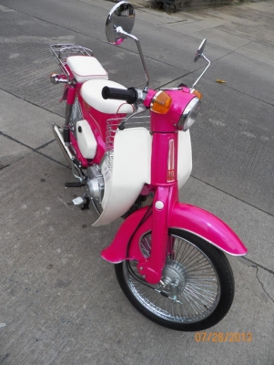 C90ถังแยก..สีชมพูเหลือบม่วง...โครงเดิมๆ+เครื่อง90คัมต้อม ราคา 25,500 บาท