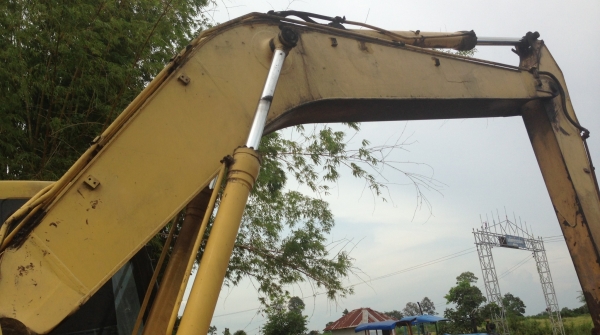 KOMATSU PC 200-6 เอกสารเล่มทะเบียน Serial 80121 ภายในเก๋งสะอาด ไฟฟ้าหน้าจอครบ เครื่องเดิมปั๊มเดิมสภาพดีพร้อมใช้งาน บอดี้ภายนอกสวย บูมอาร์มสวยไม่มีปะไม่มีดาม ช่วงล่างเอวแน่น โรลเลอร์โซ่บูทใบแทรกสภาพดีประมาณ 60\% พร้อมทำงานได้เลย ราคาต่อรองได้ครับ KOMATSU PC 200-6 เอกสารเล่มทะเบียน Serial 80121 ภายในเก๋งสะอาด ไฟฟ้าหน้าจอครบ เครื่องเดิมปั๊มเดิมสภาพดีพร้อมใช้งาน บอดี้ภายนอกสวย บูมอาร์มสวยไม่มีปะไม่มีดาม ช่วงล่างเอวแน่น โรลเลอร์โซ่บูทใบแทรกสภาพดีประมาณ 60\% พร้อมทำงานได้เลย ราคาต่อรองได้ครับ