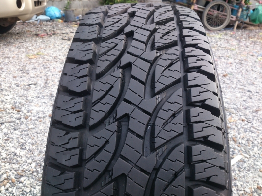 ขายยาง บริสโตร์ 245/75R16 ยางปี07 ดอกยางลึกนื่มใช้งานน้อย (ไม่มีปะ) จำนวน 4 เส้น