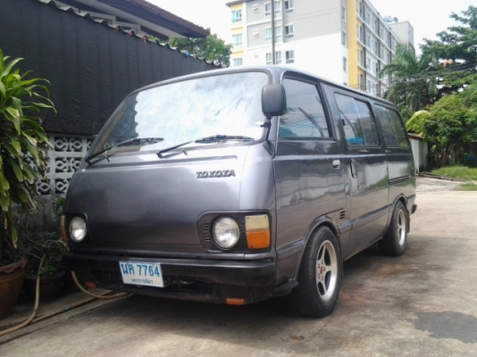 ขายรถตู้