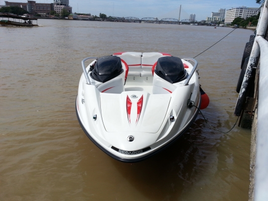 Seadoo 2009 Jetboat 9hour used