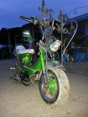 ขาย ชาลีแนวยุ่น เครื่องเวฟ 110 สภาพสวย