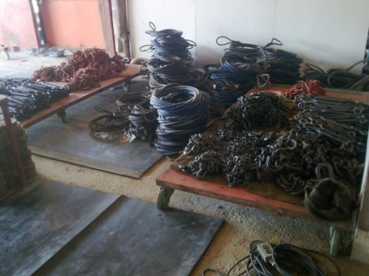 จำหน่าย สลิง เก่า  สนใจสอบถามรายละเอียดได้ที่  เบอร์  0860798452