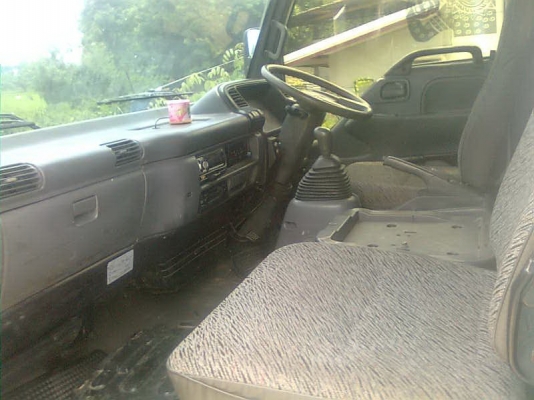 ขาย 6ล้อ ISUZU NRR 210แรงม้า ดั้ม6ตัน