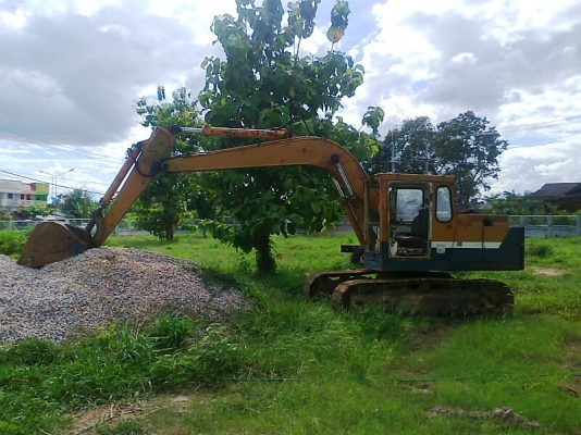 รถขุด KOMATSU 12HD-2 เครื่องดี ปั้มดี ช่วงล่างสวยมาก ระบบการทำงานดี