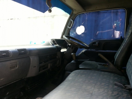 ขายรถ ISUZU รุ่น NHR-ELF ตาหวาน เครื่อง 3059 ซีซี ดีเซล แอร์ วิทยุ พวงมาลัยเพาเวอร์ เจ้าของขายเอง มีประกันภัยชั้น 1