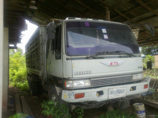 ขายรถบรรทุกสิบล้อดั๊มพ์ Hino 1M - 220 แรง 2 เพลา ด.สามมิตร ทะเบียนพร้อม