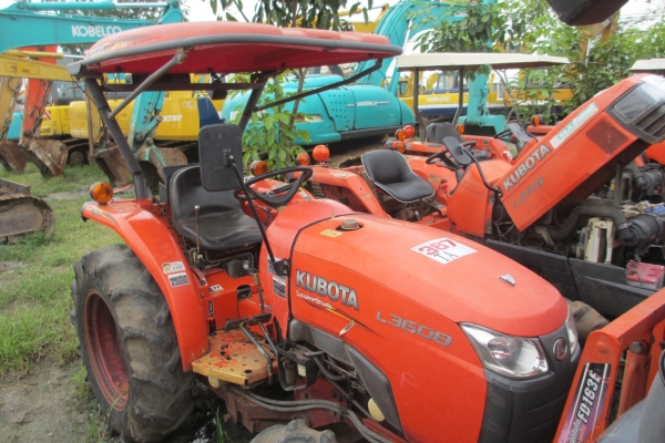 มาใหม่ KUBOTA L3608 ตามสภาพ พร้อมอุปกรณ์ หน้าหลัง มีให้เลือกมากกว่า 7 คัน มาใหม่ KUBOTA L3608 ตามสภาพ พร้อมอุปกรณ์ หน้าหลัง มีให้เลือกมากกว่า 7 คัน