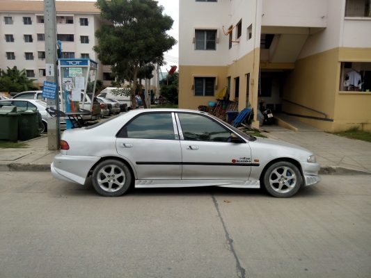 ขายซีวิค เตารีด สี่ประตู ชุดแต่งรอบคัน ถูกๆ ครับ ขายซีวิค เตารีด สี่ประตู ชุดแต่งรอบคัน ถูกๆ ครับ