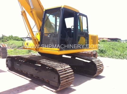 ขายรถแบคโฮ PC200-6 ยี่ห้อ KOMATSU เครื่อง KOMATSU แท้ รถสวย ไม่เคยผ่านการใช้งานในไทย