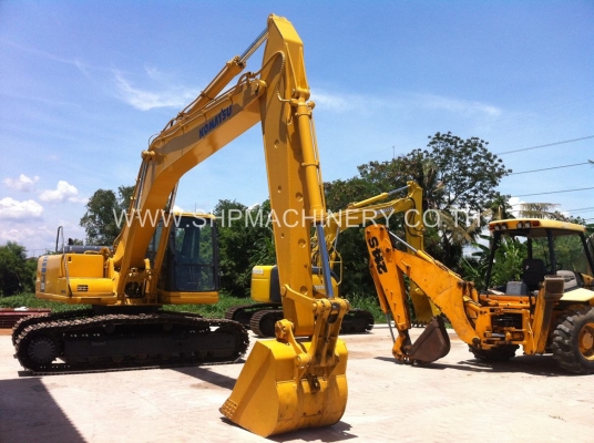 ขายรถแบคโฮ PC200-6 ยี่ห้อ KOMATSU เครื่อง KOMATSU แท้ รถสวย ไม่เคยผ่านการใช้งานในไทย
