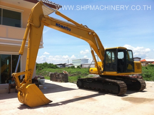 ขายรถแบคโฮ PC200-6 ยี่ห้อ KOMATSU เครื่อง KOMATSU แท้ รถสวย ไม่เคยผ่านการใช้งานในไทย