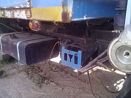 สิบล้อบรรทุกดั้ม