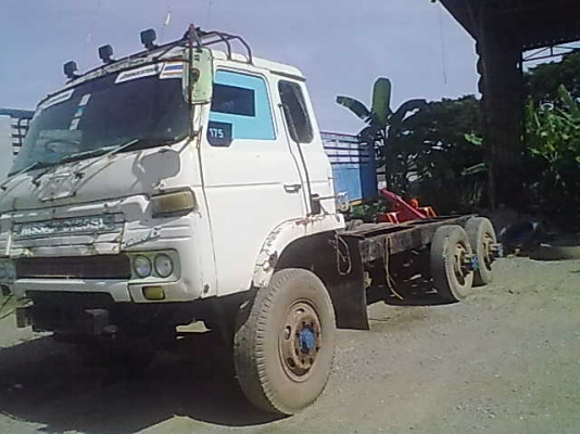 สิบล้อหัว  คัตซี