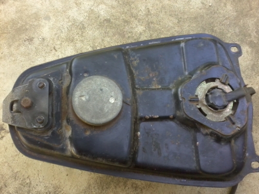 ////ขายถังน้ำมัน honda nice ราคา 230 บาท พร้อมส่ง////