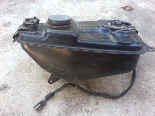 ////ขายถังน้ำมัน honda nice ราคา 230 บาท พร้อมส่ง////