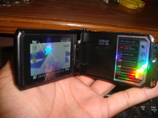 ขายกล้องบันทึกเหตุการณ์ติดรถยนต์ HD DVR ของใหม่ ราคาถูก รุ่นที่ 2 ขายกล้องบันทึกเหตุการณ์ติดรถยนต์ HD DVR ของใหม่ ราคาถูก รุ่นที่ 2