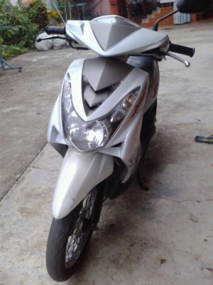 ขาย Honda dream 125 CC" + มีโอ สีขาว ขาย Honda dream 125 CC" + มีโอ สีขาว