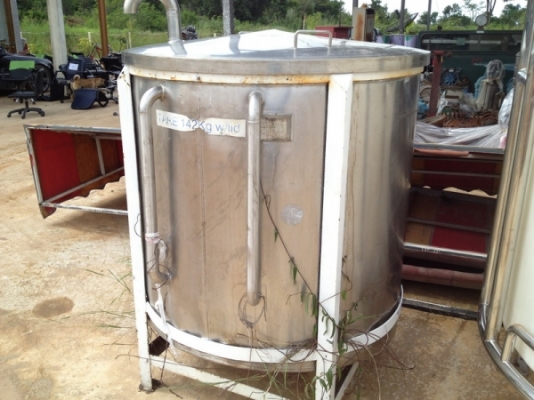 ขายถังสแตนเลส 1,000 ลิตร สภาพสวยราคาถูก ขายถังสแตนเลส 1,000 ลิตร สภาพสวยราคาถูก