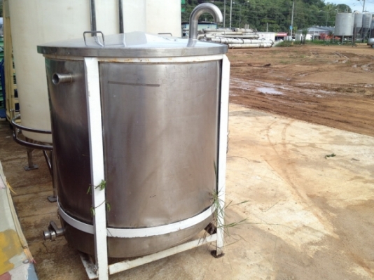 ขายถังสแตนเลส 1,000 ลิตร สภาพสวยราคาถูก ขายถังสแตนเลส 1,000 ลิตร สภาพสวยราคาถูก